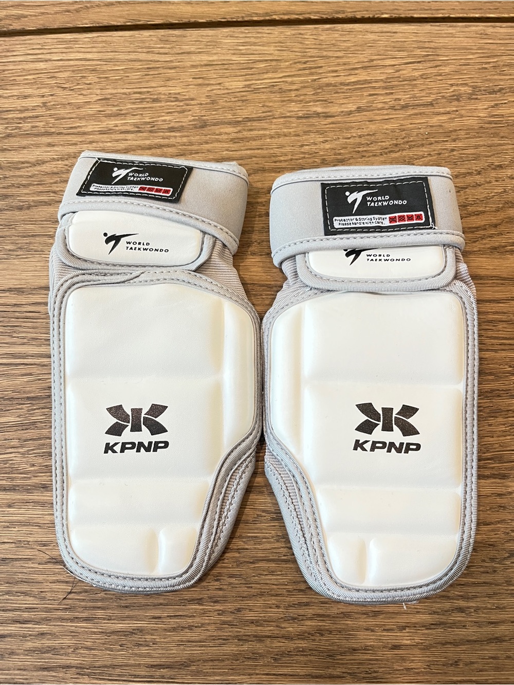 KPNP World Taekwondo Electronic Foot Protector E-Socks Pair Size 4 (Used Once)